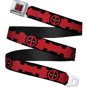 Deadpool Marvel Buckle-Down Black and Red Graphic Seatbelt Belt